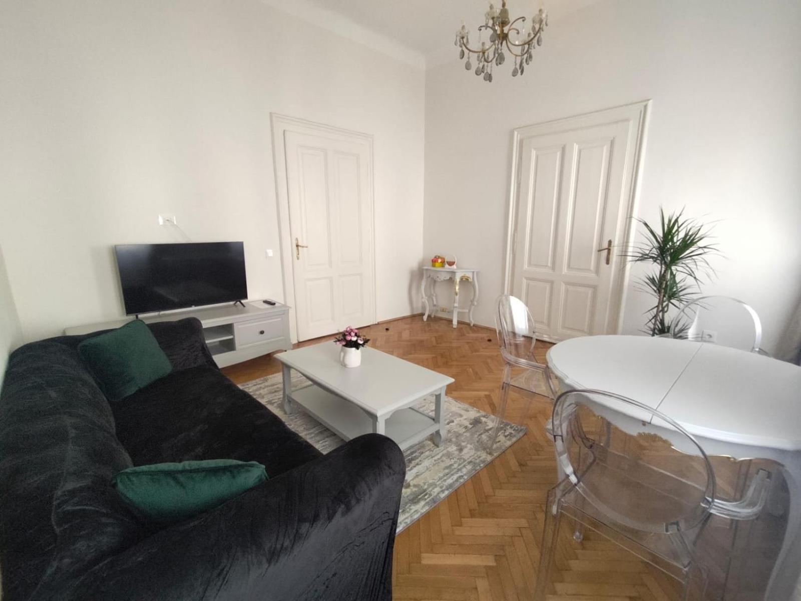 Garden Of Light Apartment Sibiu Buitenkant foto